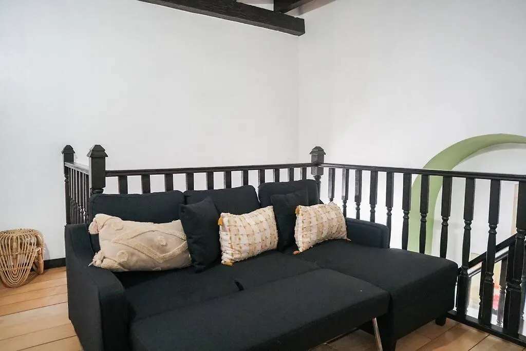Apartamento Rustic Peaceful Apt In Old San Juan For Group 0*,